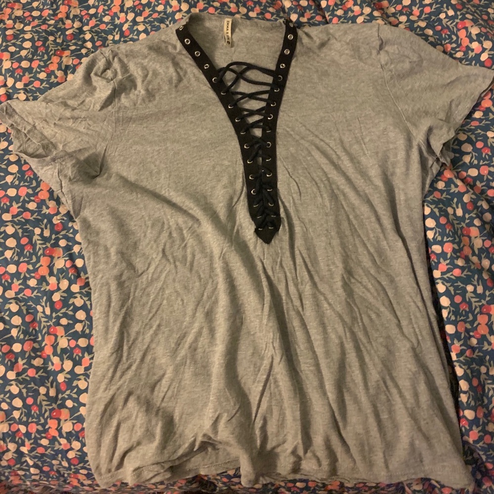 LF (emma and sam) lace up tee